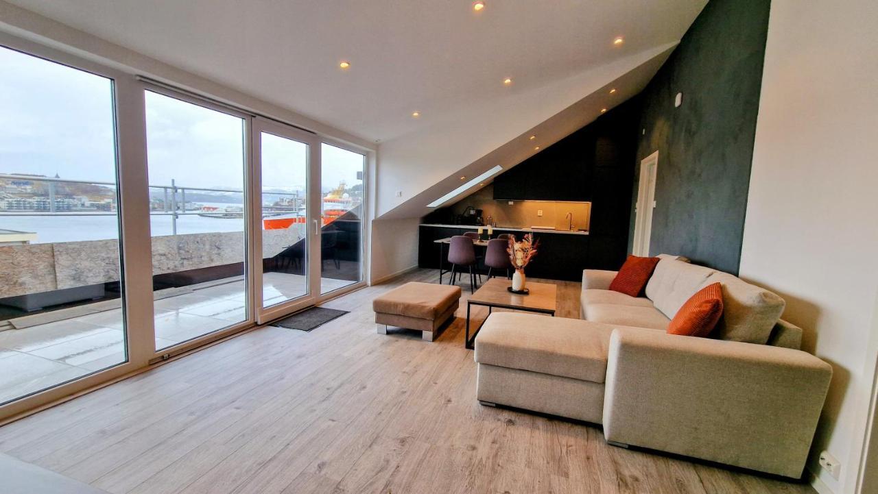 Lovely 2-Bedroom Loft With Panoramic View. クリスティアンスン エクステリア 写真